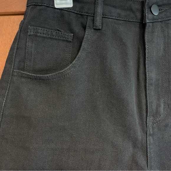 Black denim shorts roll cuff EU40L - Picture 10 of 11